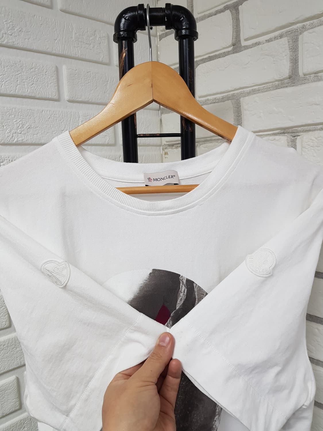 [xl/정품] 몽클레어 더블와펜 반팔티 상품이미지3