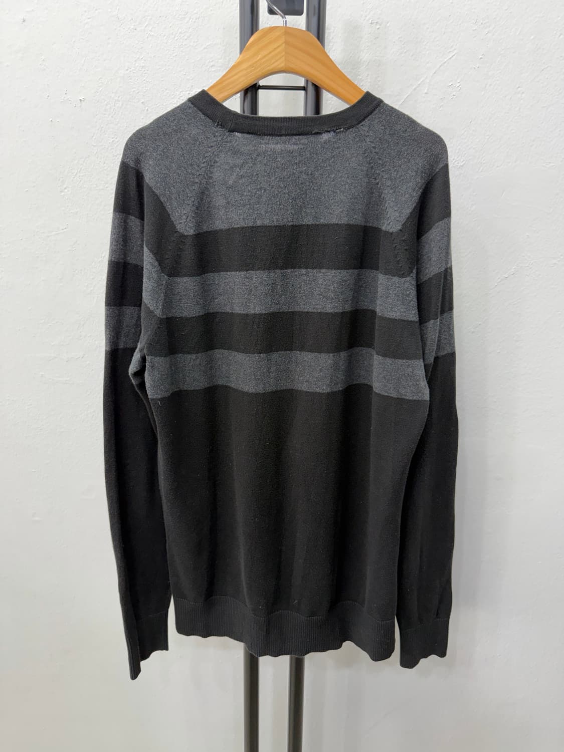 정품) VINCE 빈스 여성 니트 M 상품이미지4