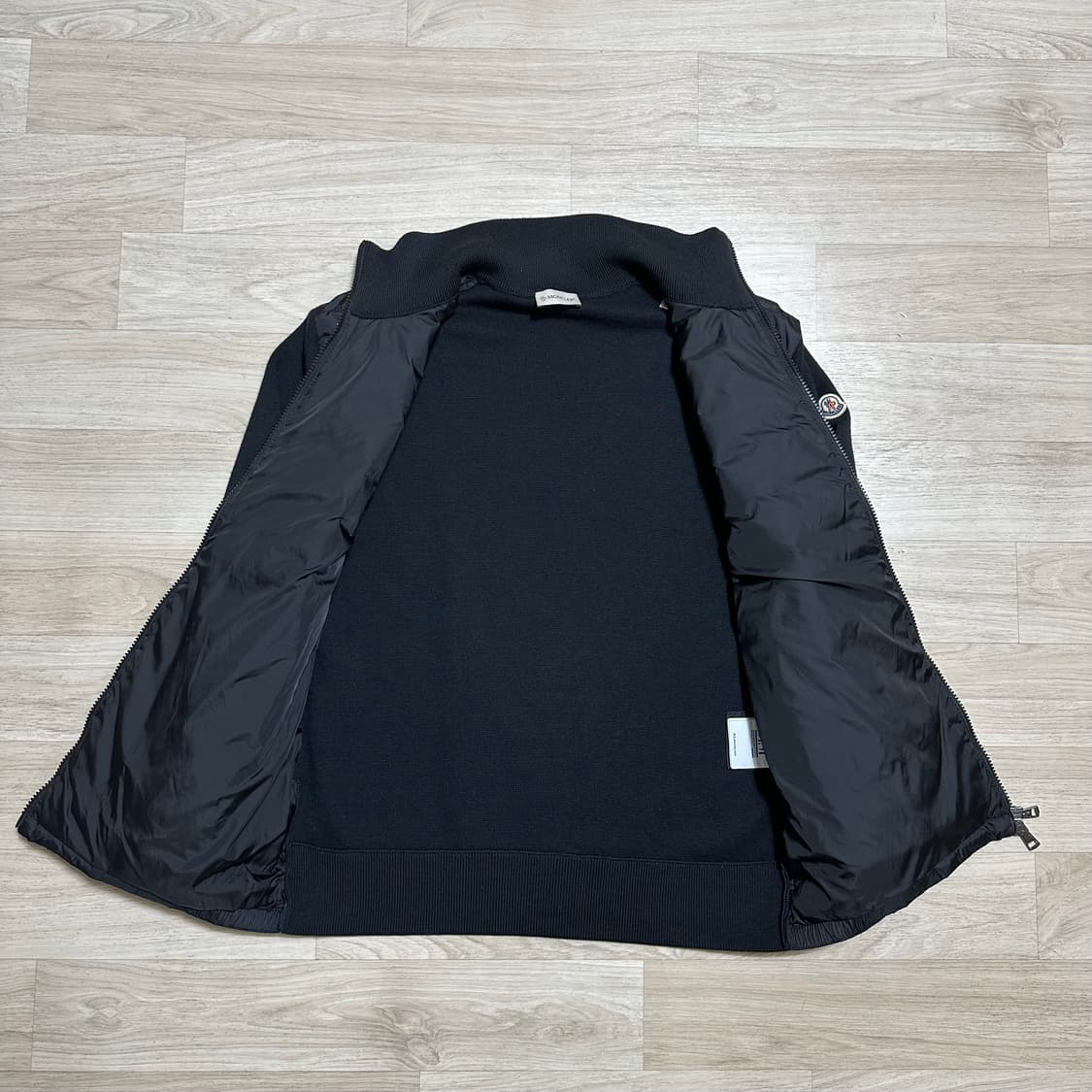 몽클레어 니트패딩 25FW L 블랙 상품이미지4