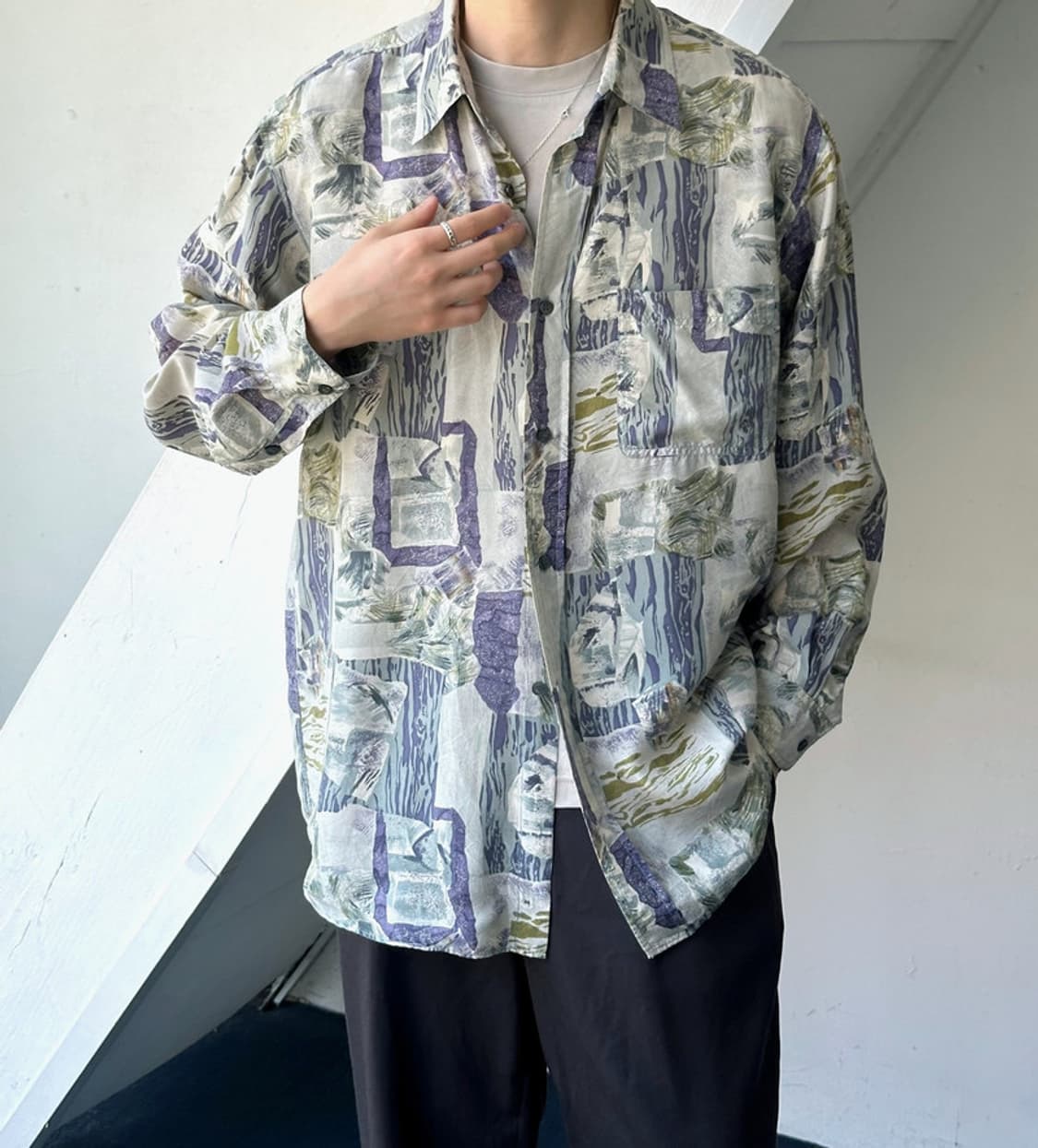 Light silk loose design shirt 상품이미지8