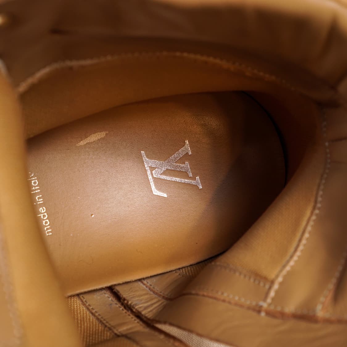 루이비통 퍼렐 런웨이 컬렉션 LV 체커 부츠 상품이미지9