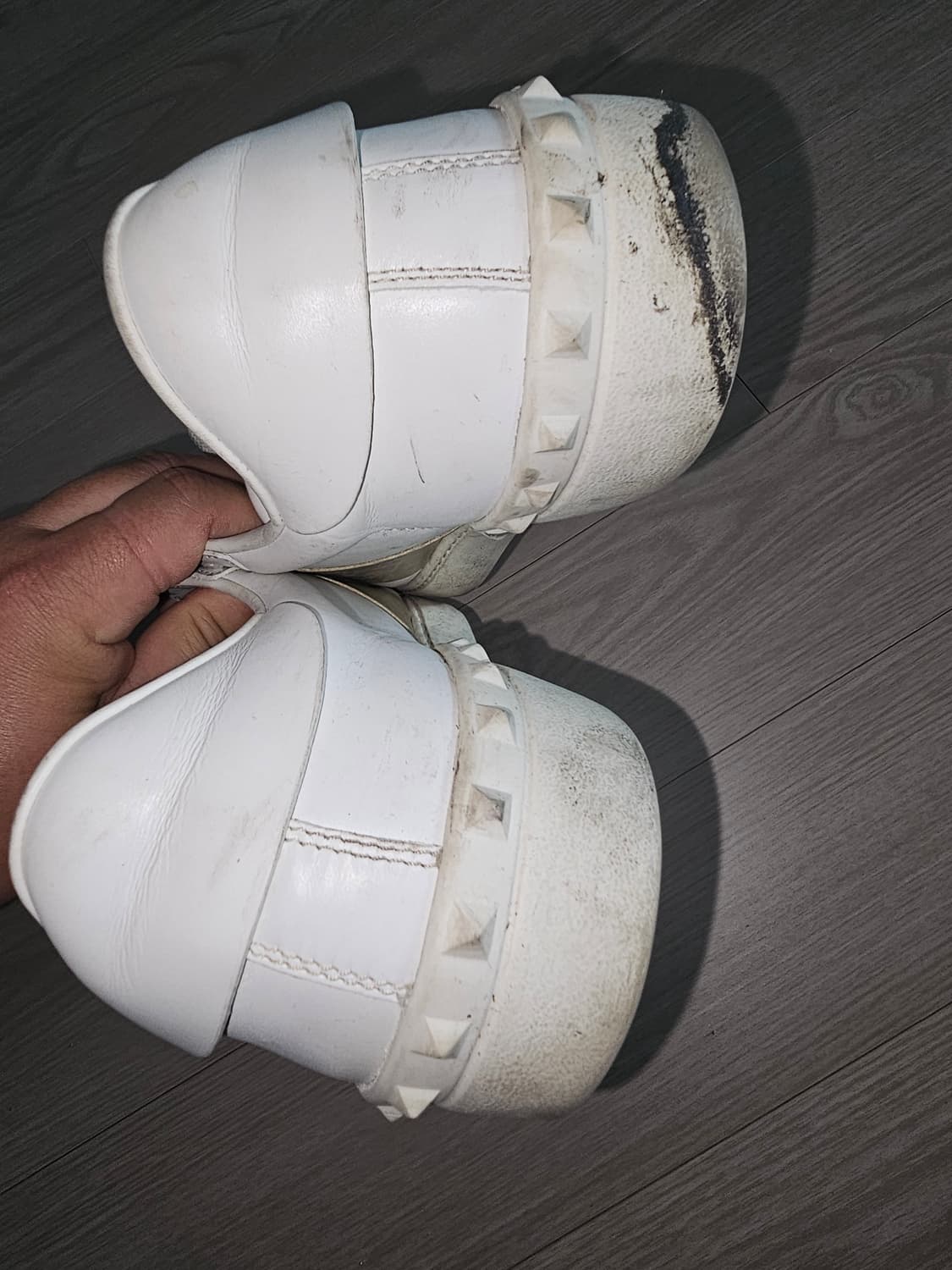 발렌티노 스니커즈 상품이미지2