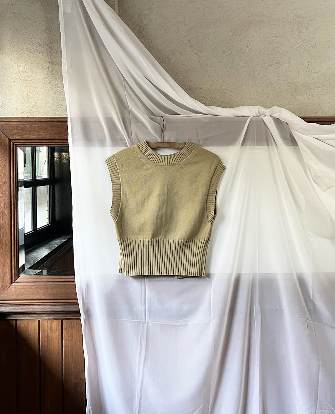 AURALEE back button knit vest 상품이미지3