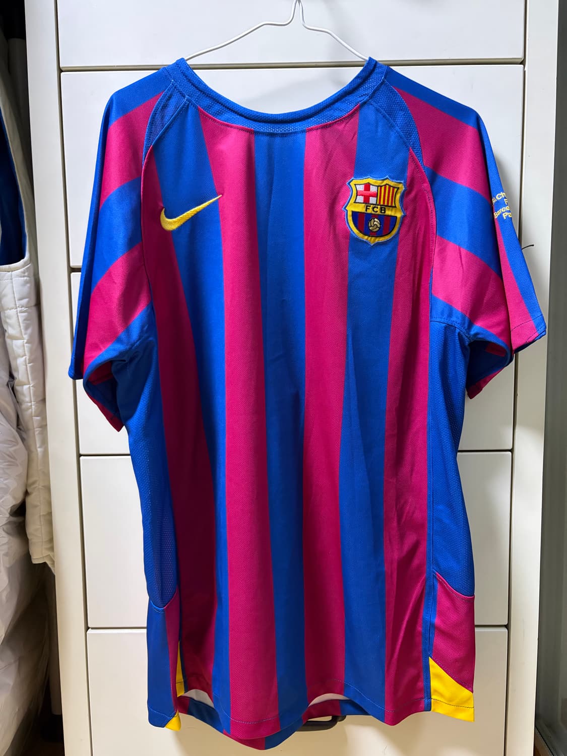 05/06 바르셀로나 호나우지뉴 유니폼 L 상품이미지2