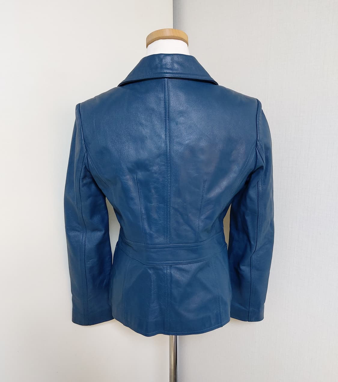 르네아 Linea 여성 양가죽 자켓 (55) 상품이미지3