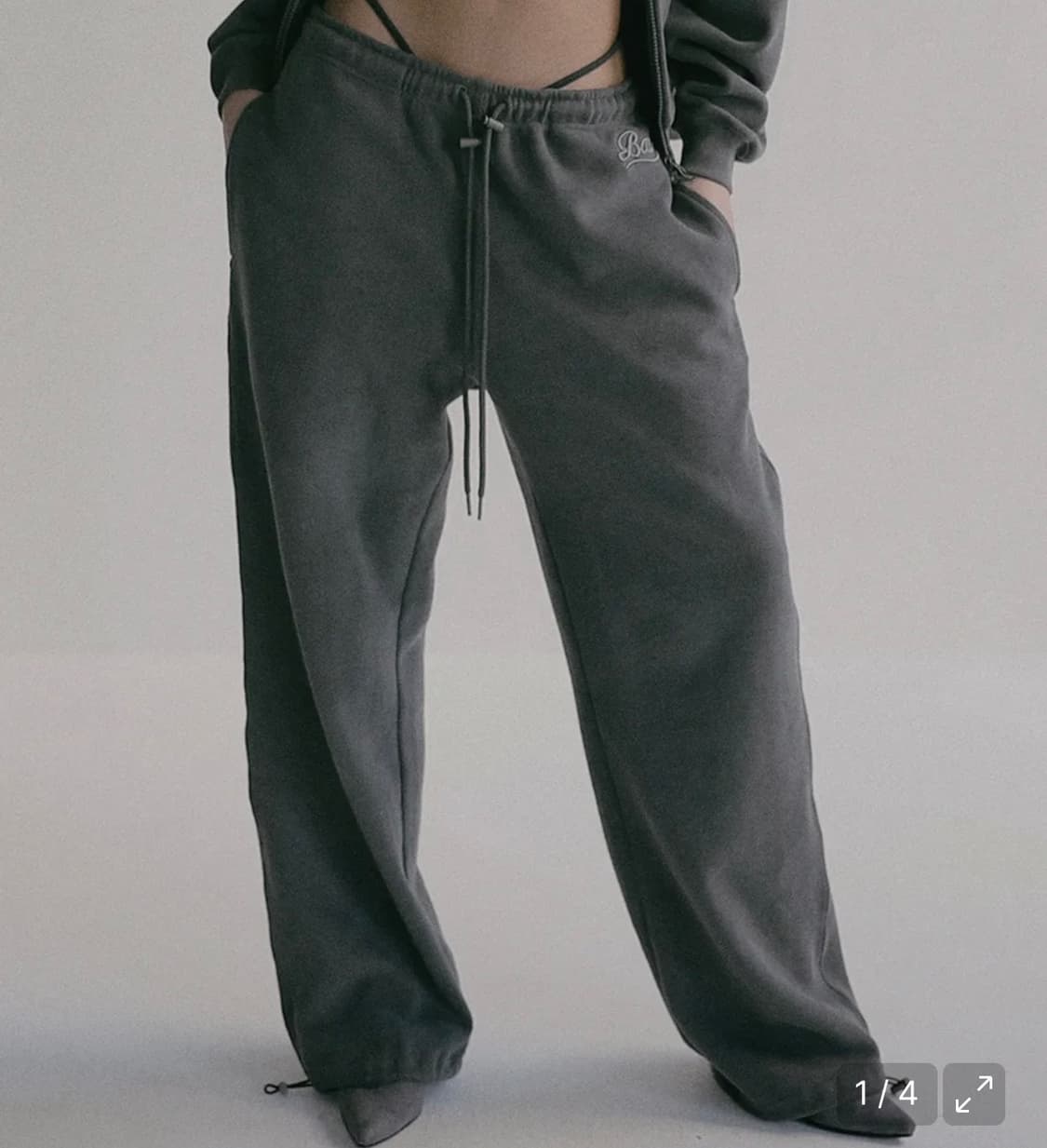 배드블러드 비욘드 소프트 조거 - 챠콜 상품이미지1