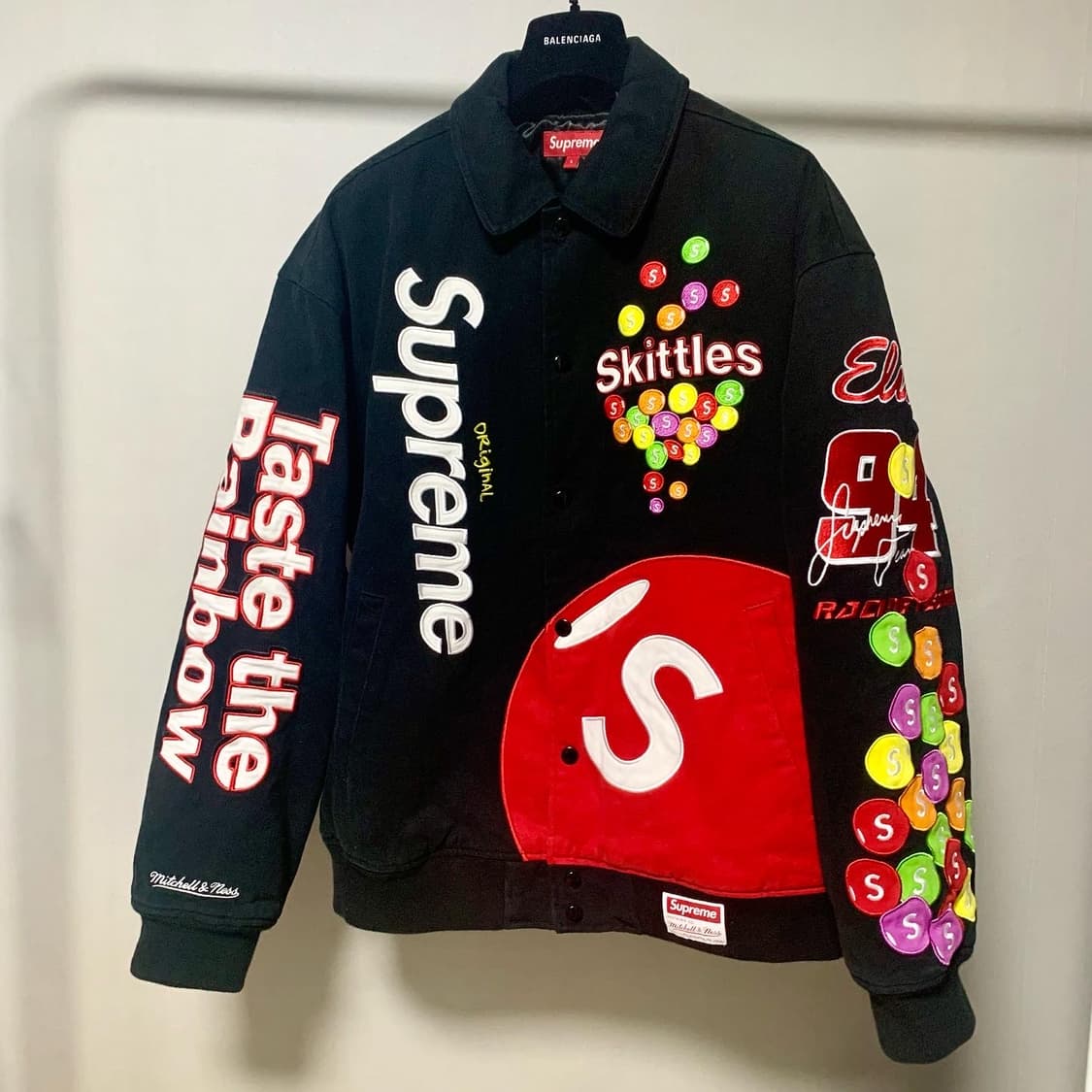 정품/21FW 슈프림 x 스키틀즈 미첼 네스 바시티  상품이미지2