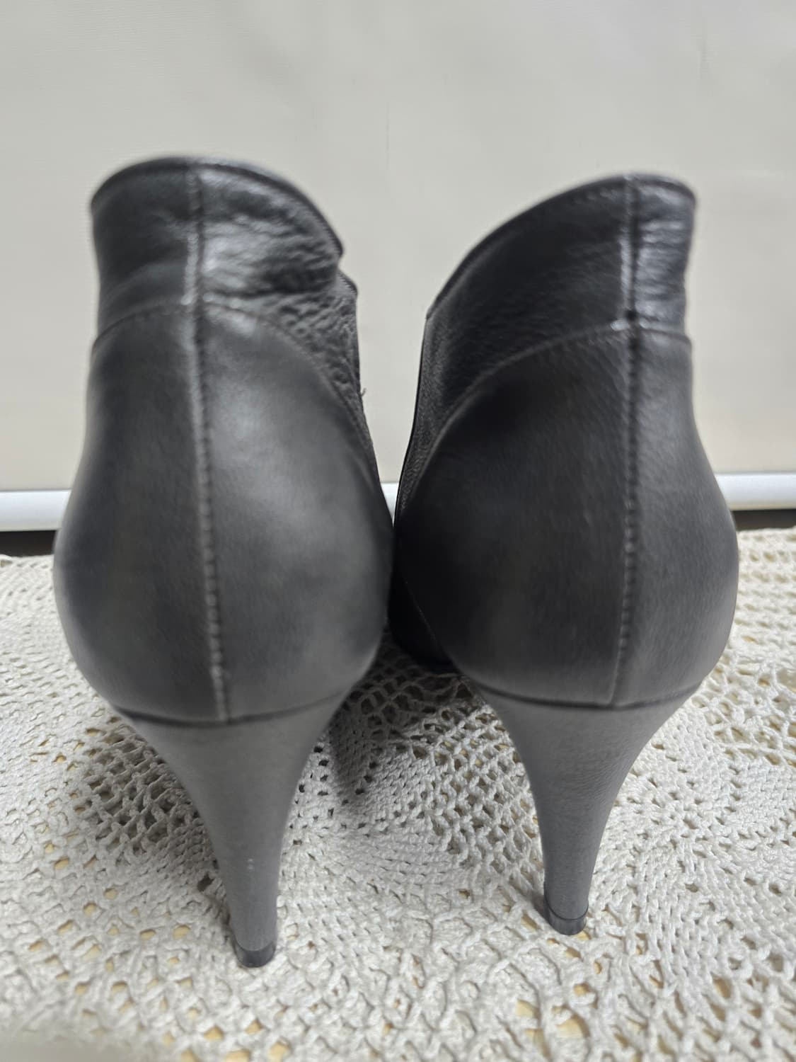 새상품)엘리자베스 앵클 집업 힐 230(225) 상품이미지3