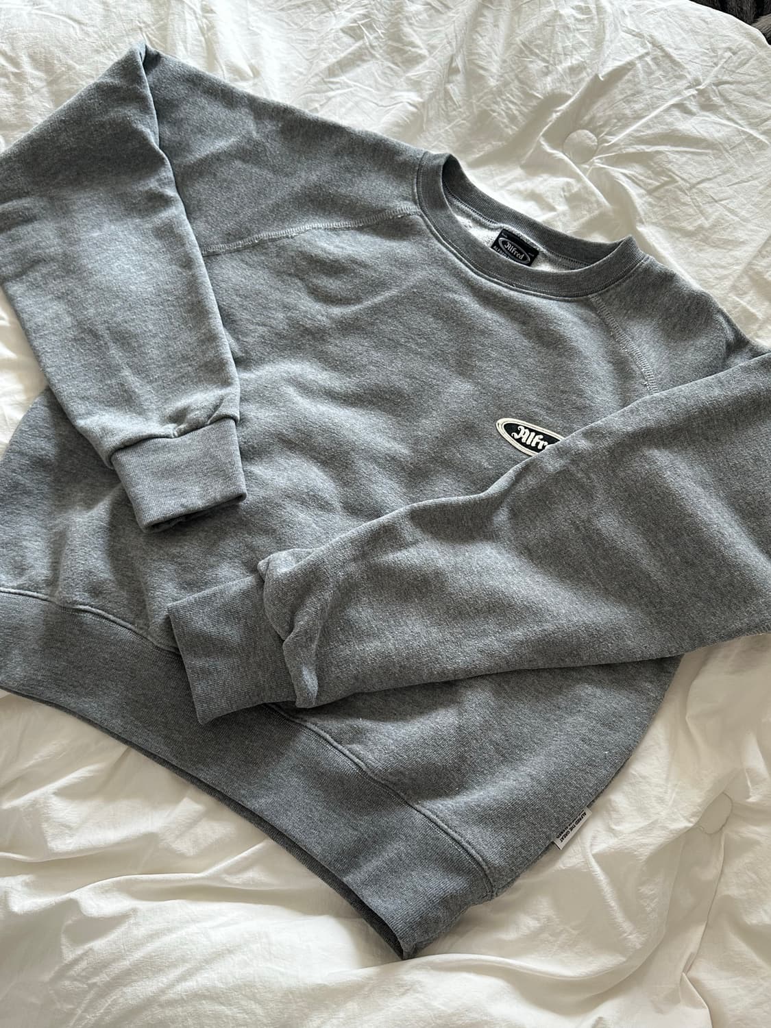 헤리티지 플로스 알프레드 여성 맨투맨 상품이미지4