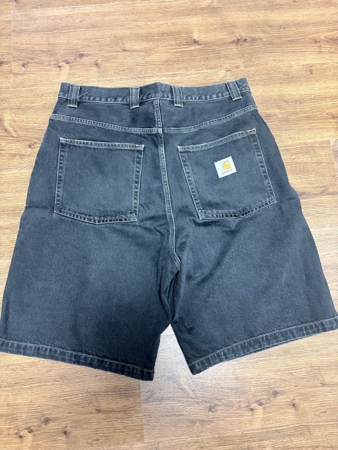 칼하트wip 브랜든 쇼츠 블랙스톤워시 상품이미지1