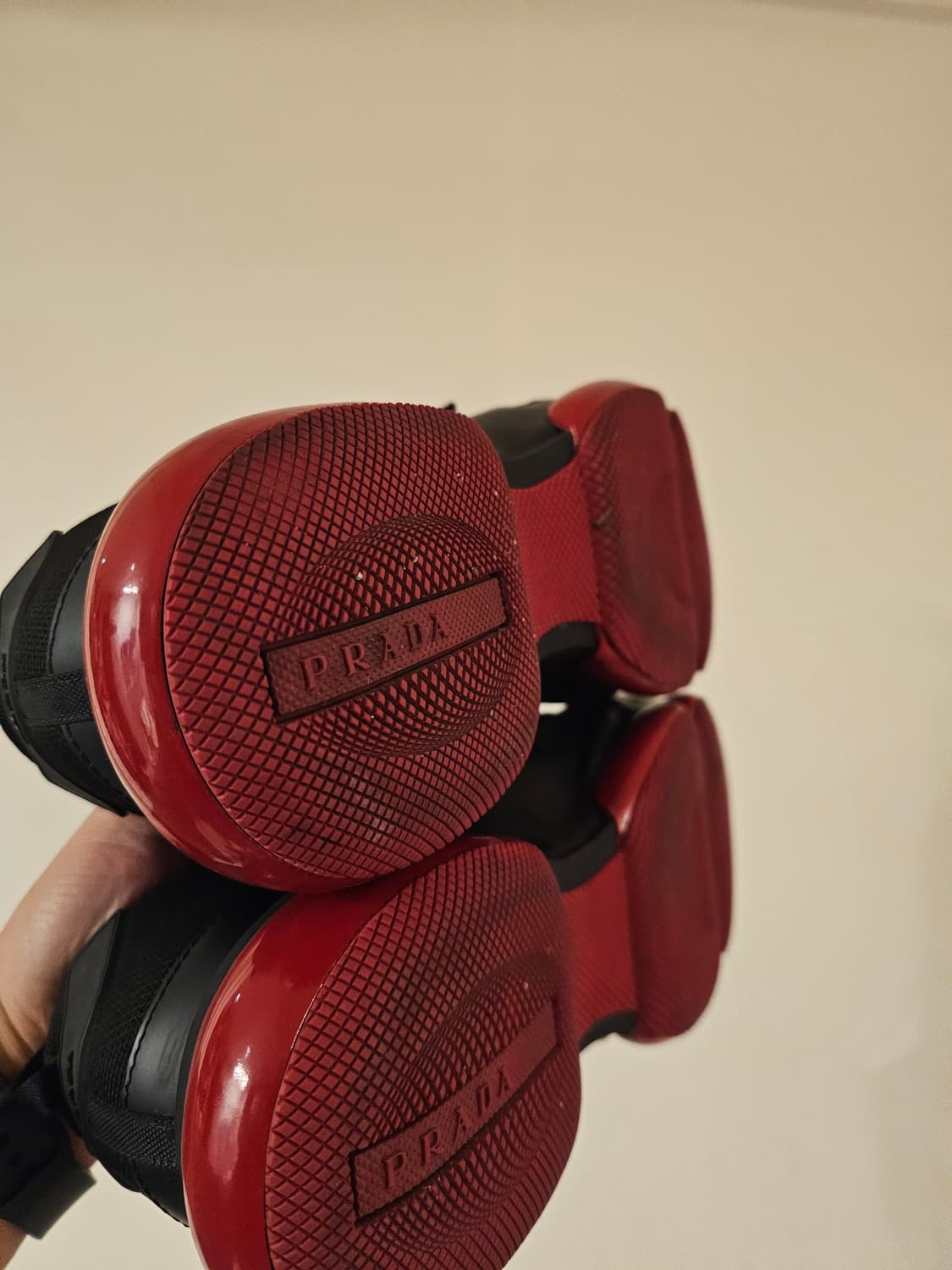 프라다 클라우드 버스트 스니커즈 44 상품이미지3