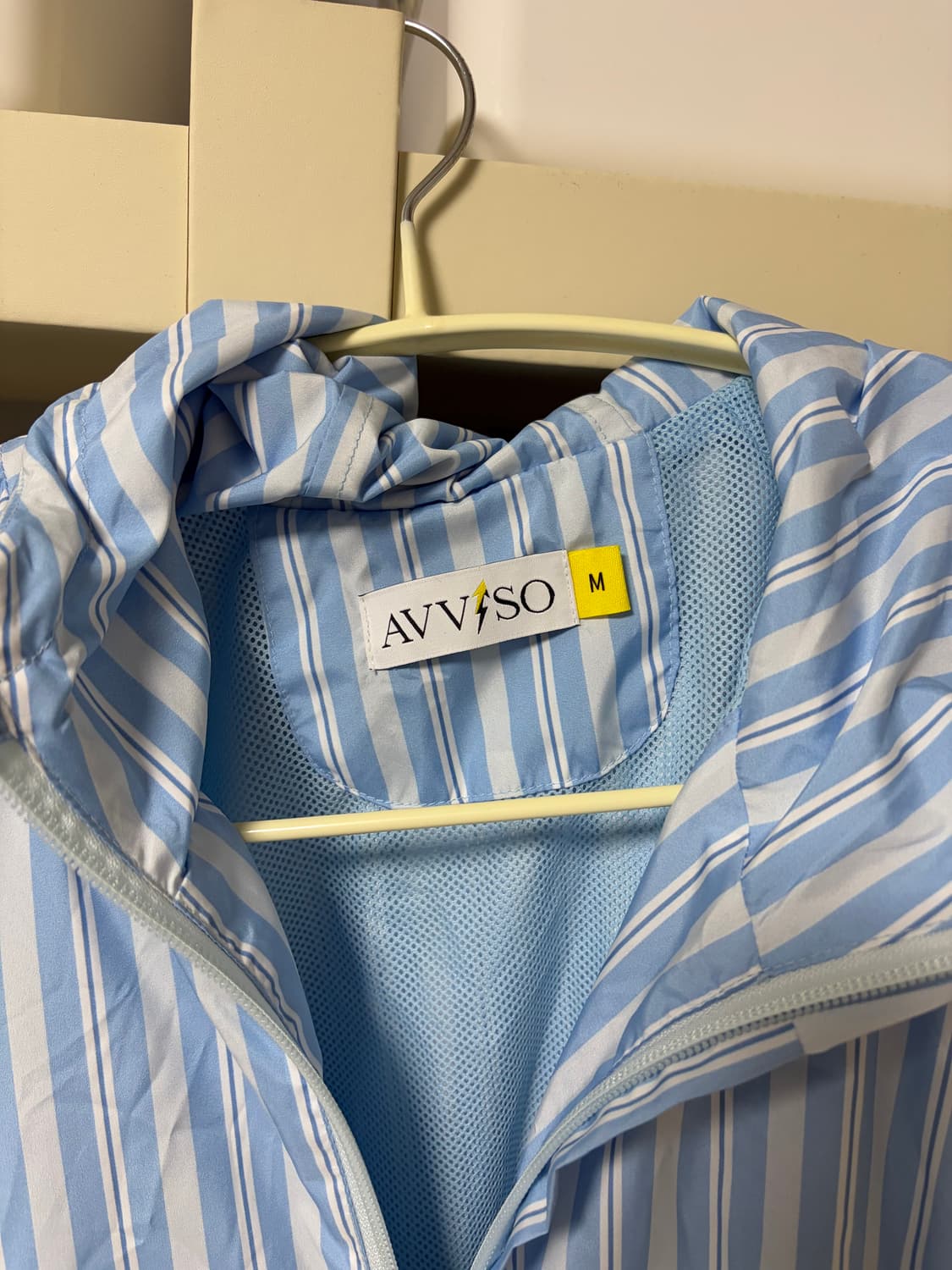 AVVISO 블루 스트라이프 바람막이 상품이미지6
