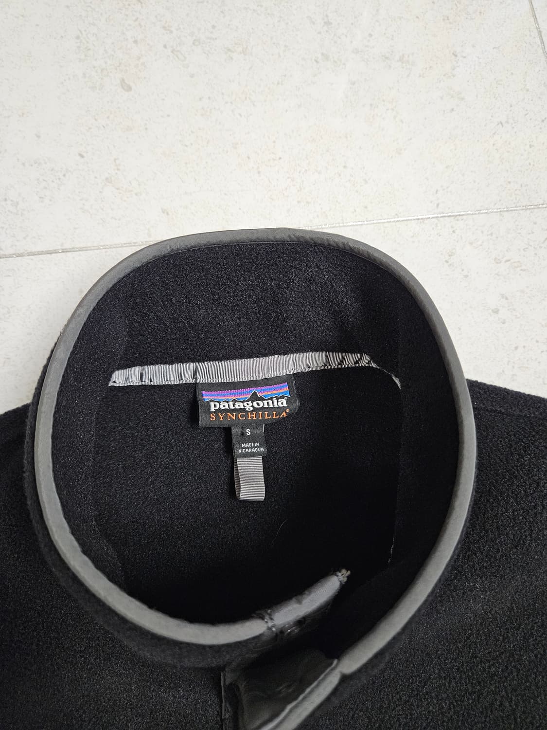 파타고니아 신칠라 s 블랙 포지그레이 상품이미지5