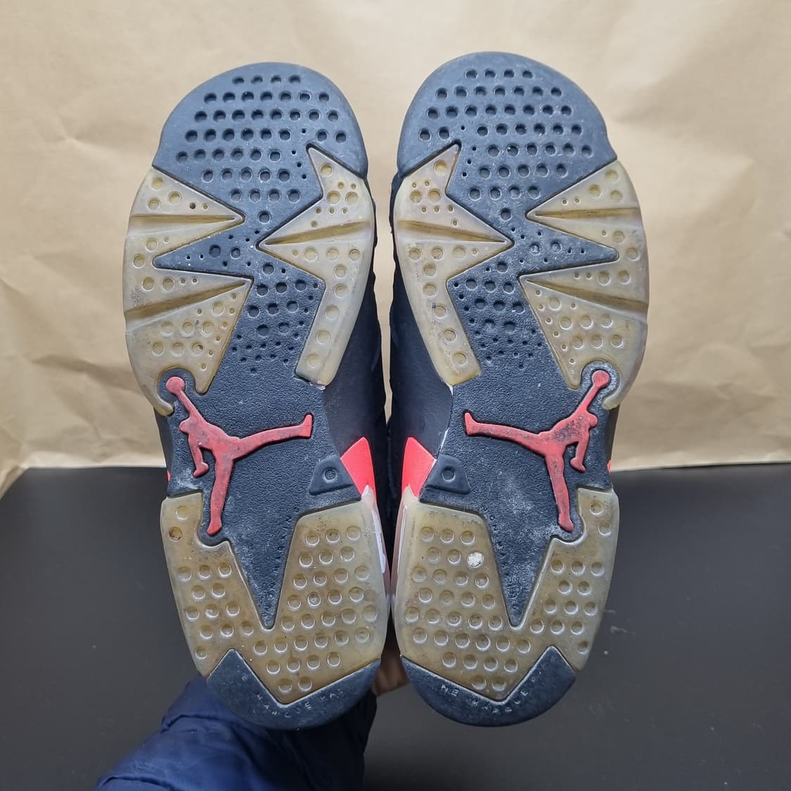 나이키 조던6 레트로 인프라레드235 상품이미지3