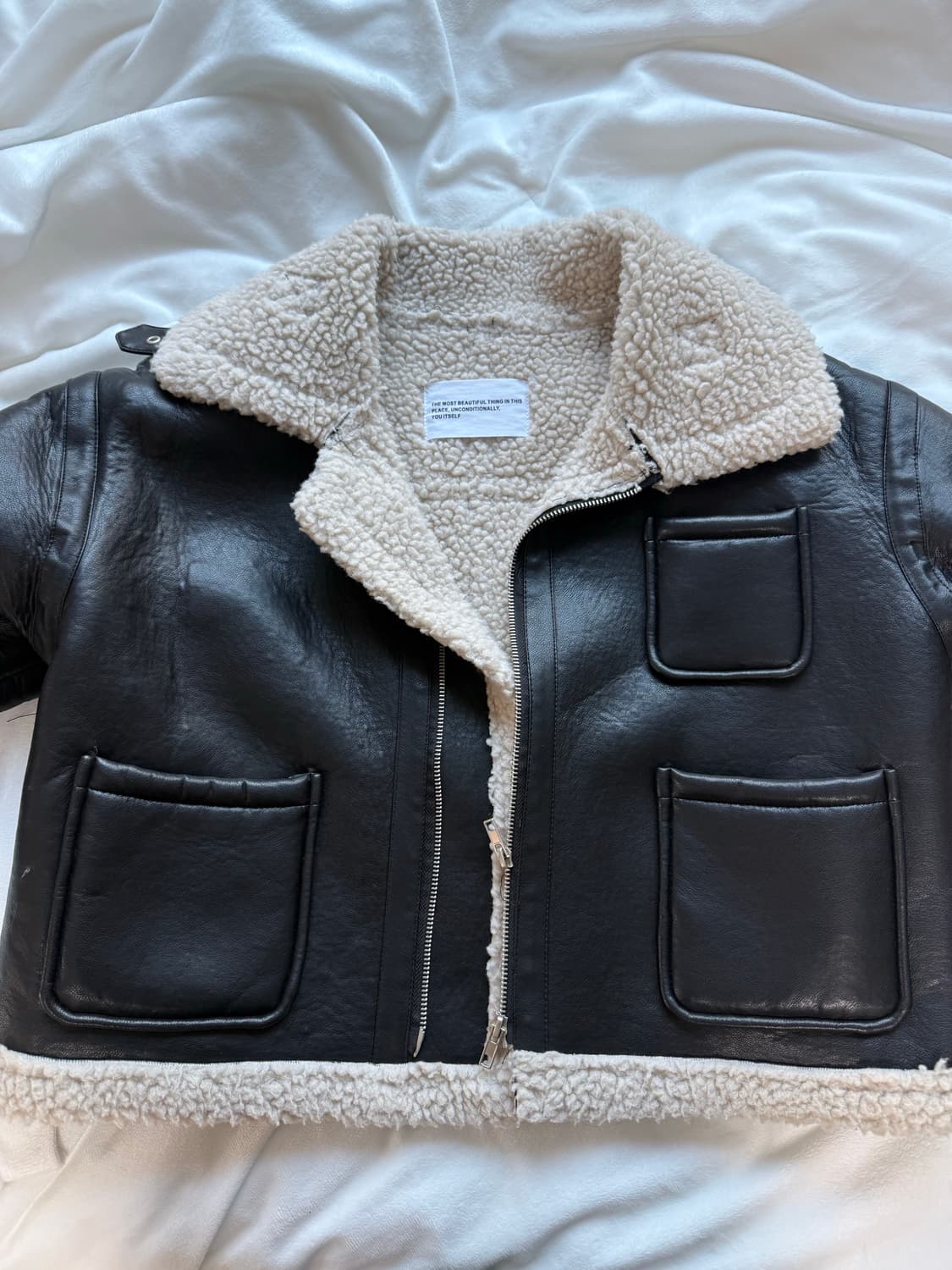 플레이스스튜디오 양털무스탕 상품이미지3