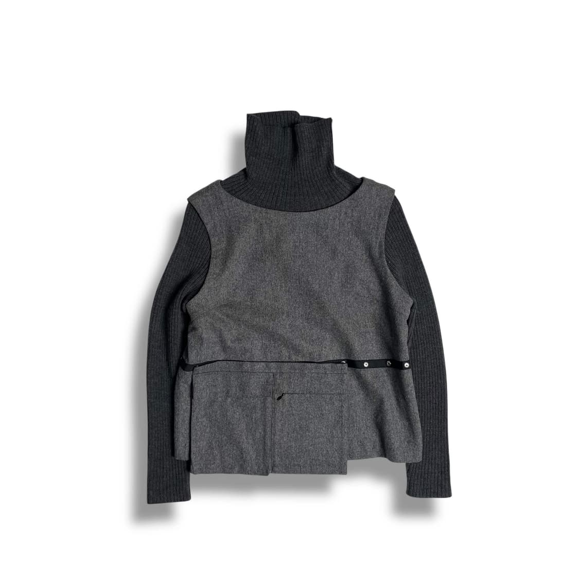 레이어드 탈부착 포켓 터틀넥 울 니트 상품이미지1