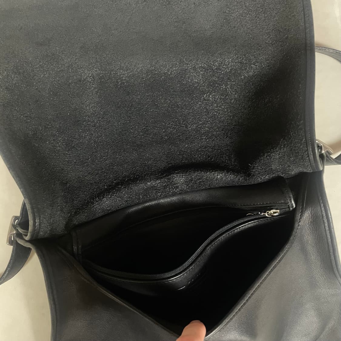 코치 크로스백 상품이미지3