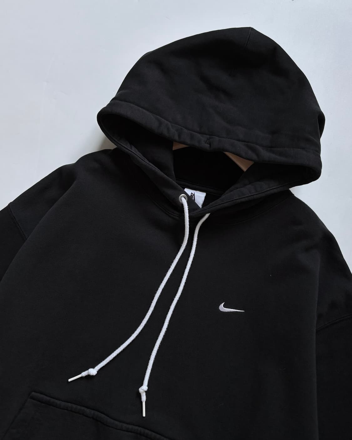 Nike 나이키 NRG라인 스우시 블랙컬러 후드티 상품이미지4