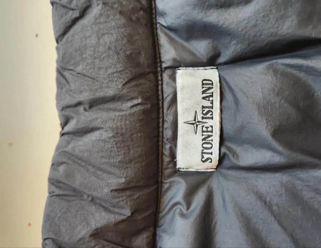 스톤아일랜드 21fw 크링클랩스 패딩조끼L 최상 판매 상품이미지3