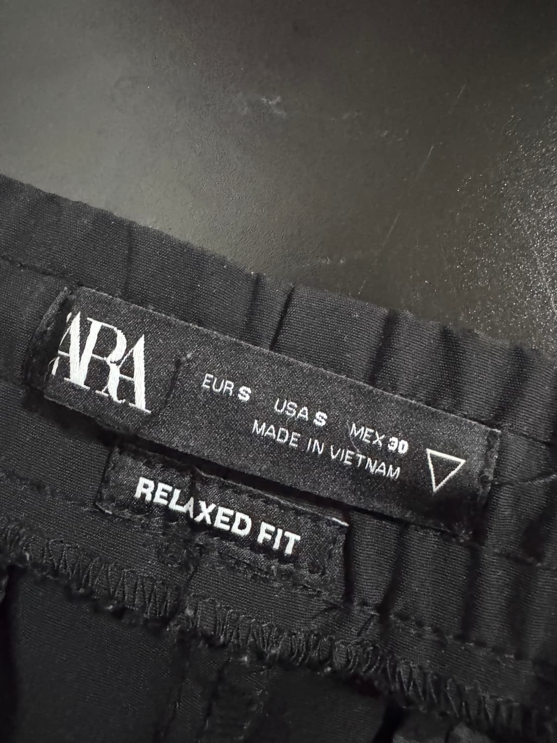 희귀!! 자라ZaRa 빅 포켓 테크웨어 카고 팬츠 블랙 상품이미지3