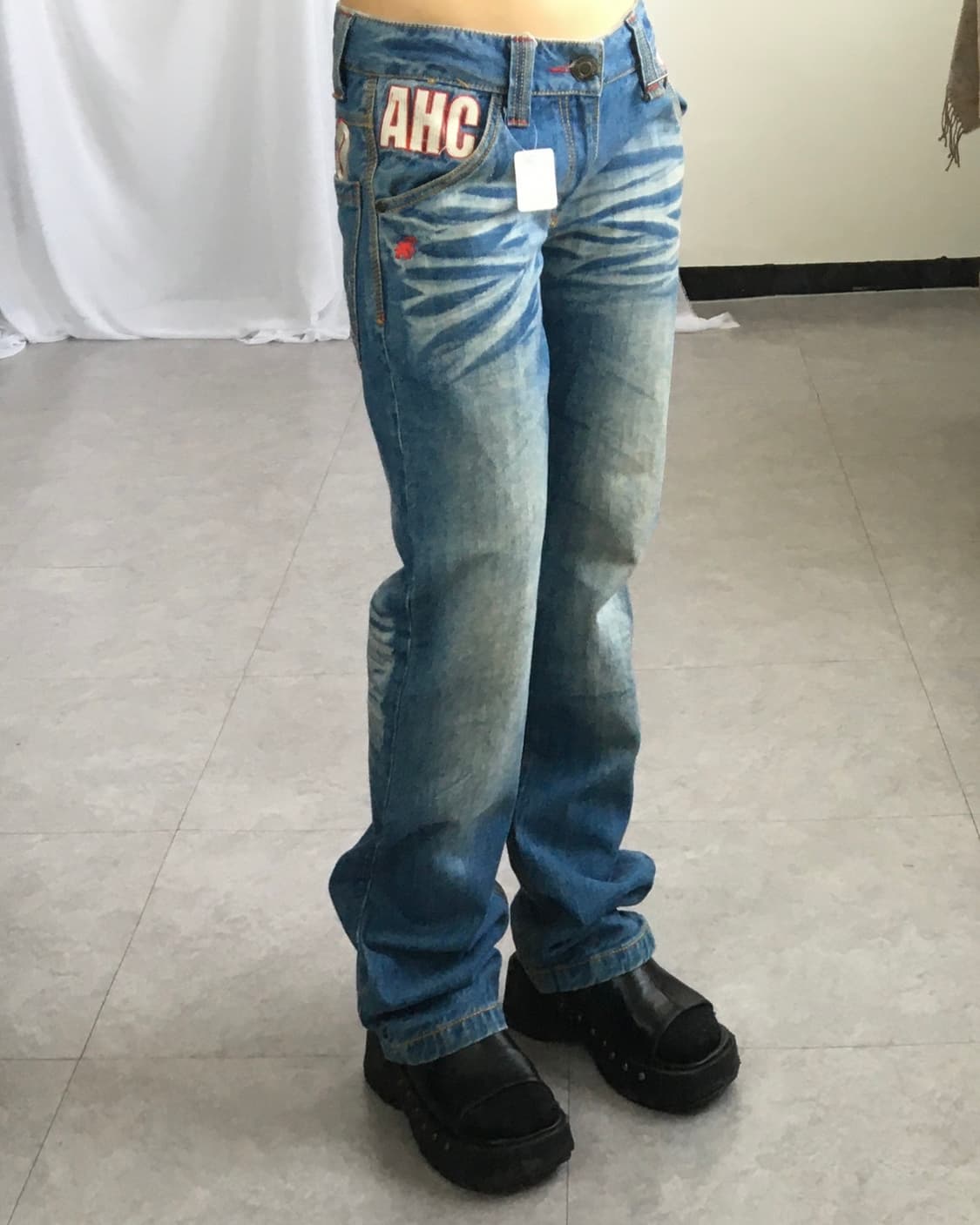 Gotcha back needle work denim pants 상품이미지6