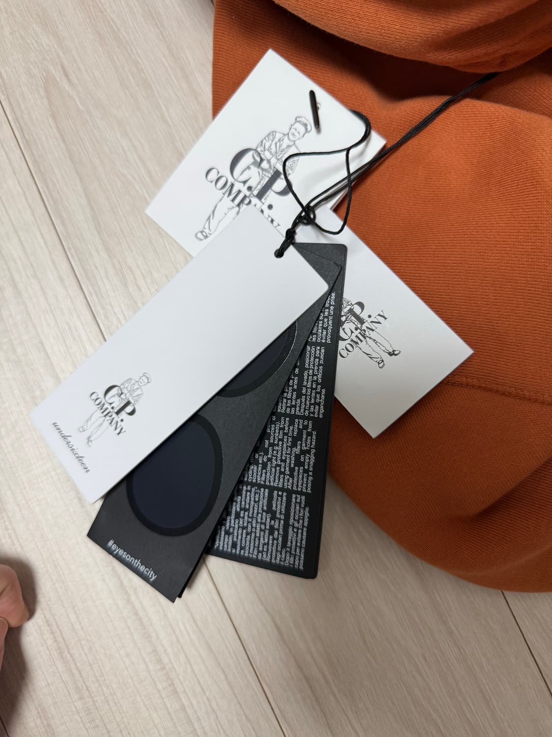 C.P컴퍼니 U16 베이직 플리스 고글 스웨트셔츠 하베스트 펌킨오렌지 상품이미지7