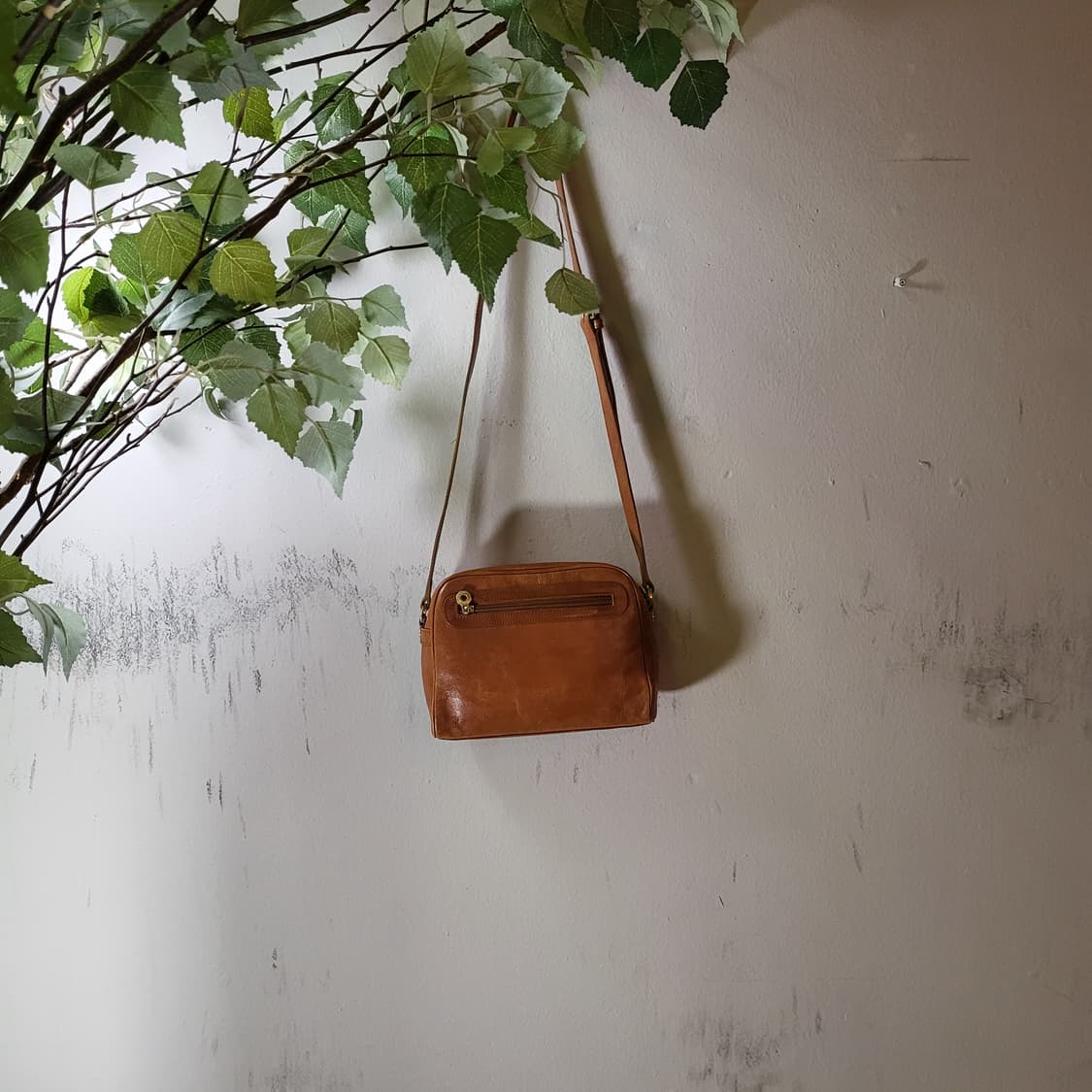 NICOLE 레더 크로스백 상품이미지7