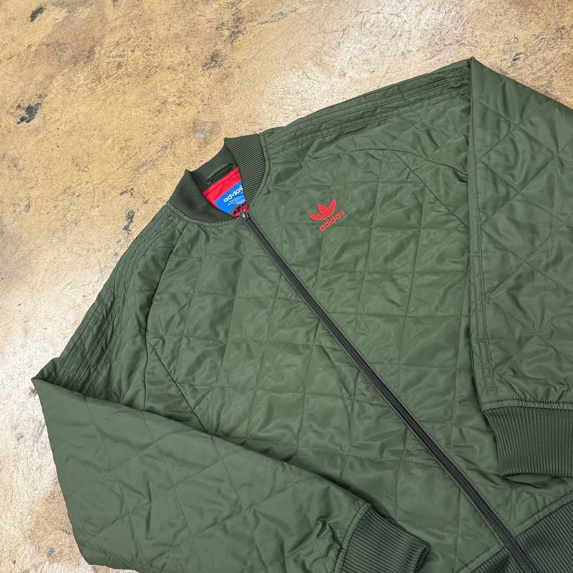 아디다스 카키 경량 숏패딩 95 상품이미지1