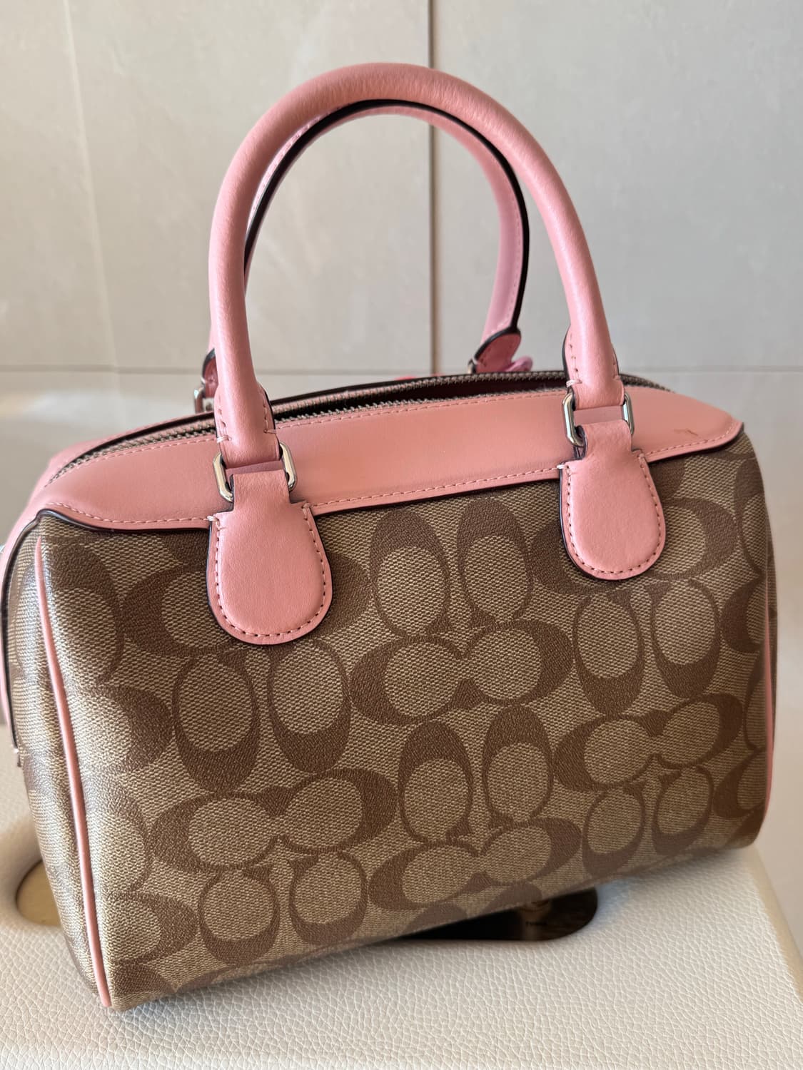 초카와이 코치 가방 상품이미지4