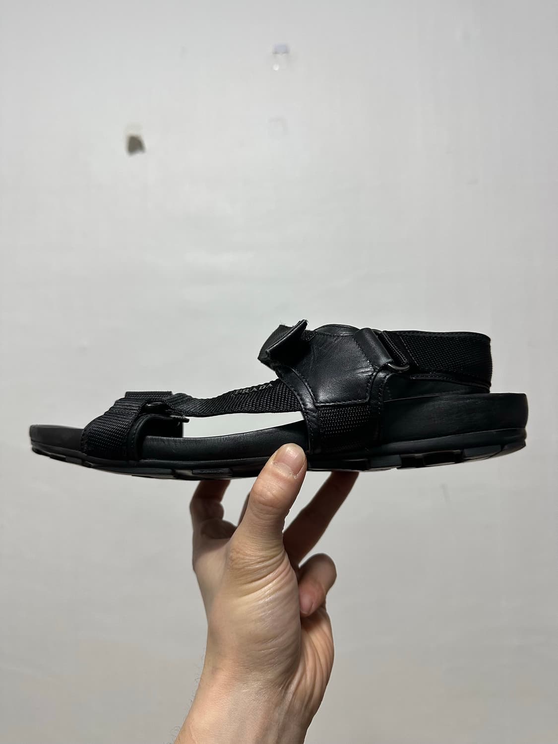 프라다 스포츠 샌들 상품이미지2