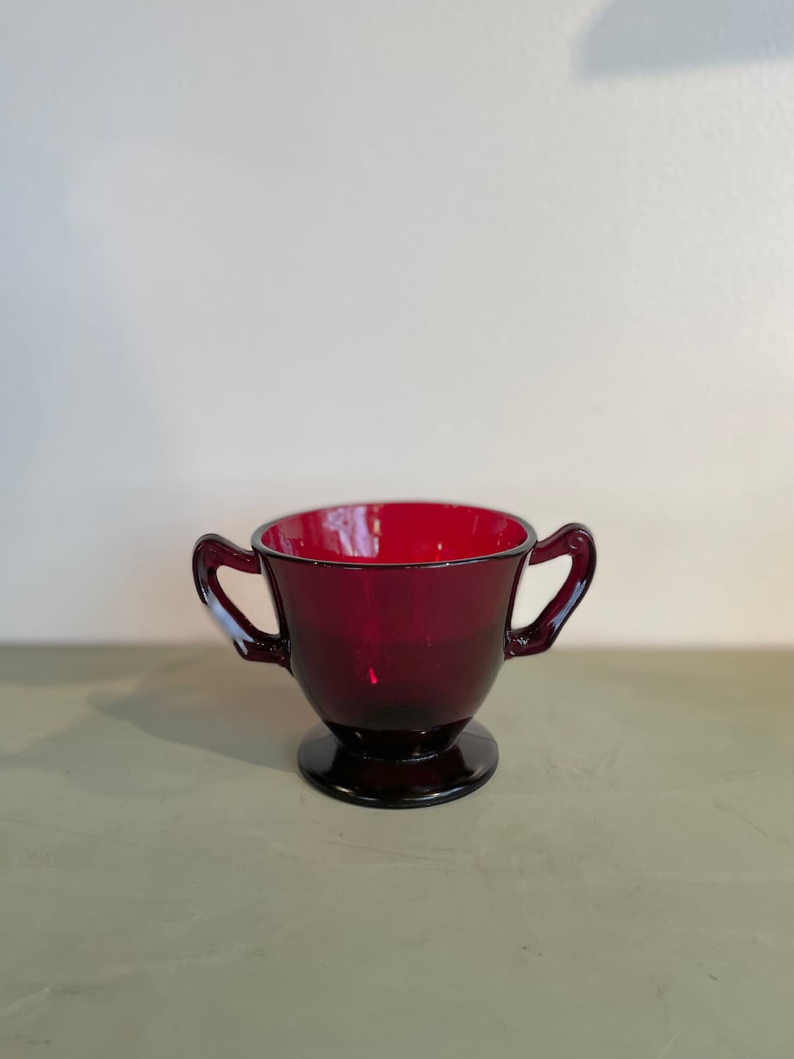 빈티지 루비레드 숏 양손 핸들 글라스 상품이미지1