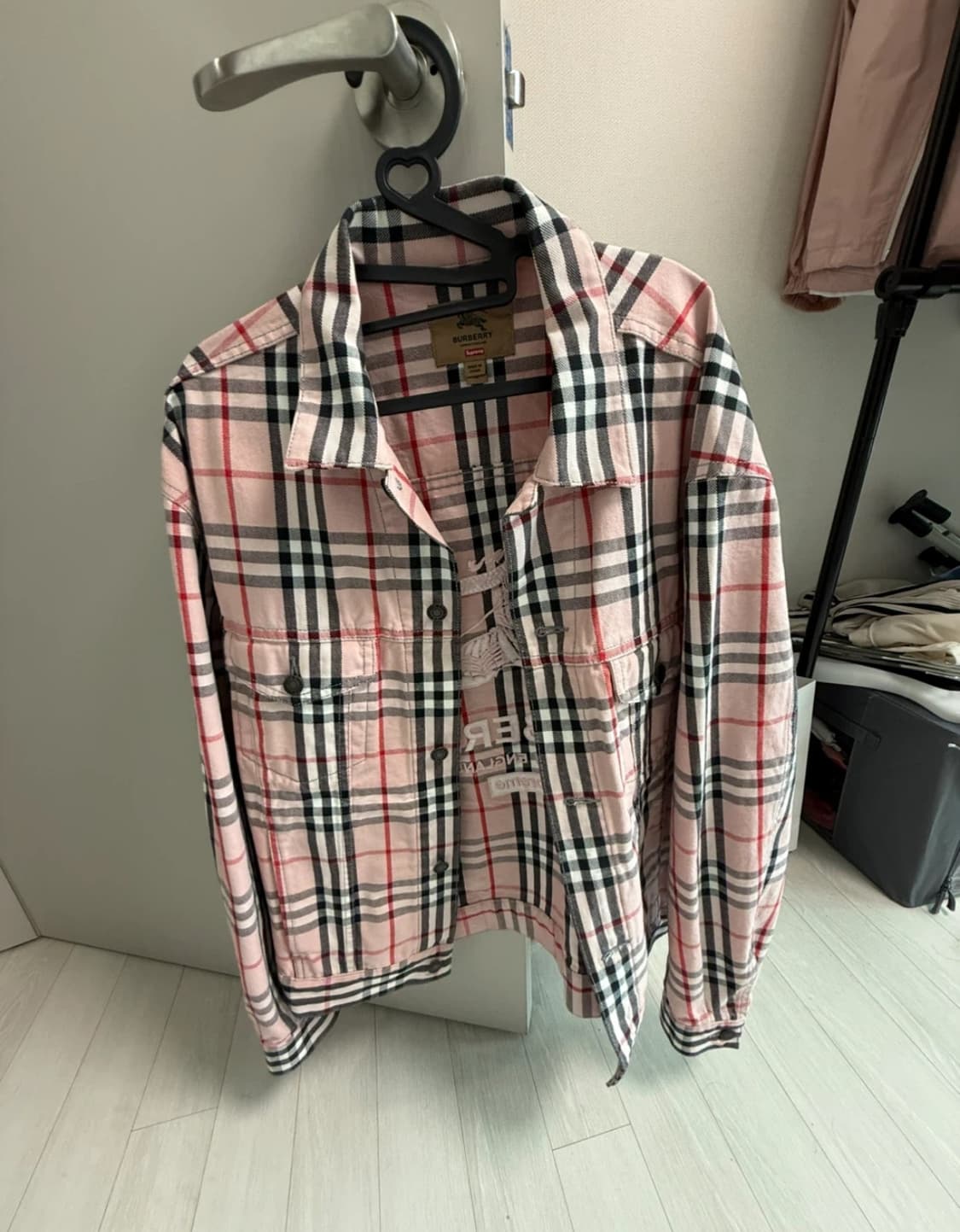 슈프림 버버리 자켓 핑크 슈버리  L  상품이미지3
