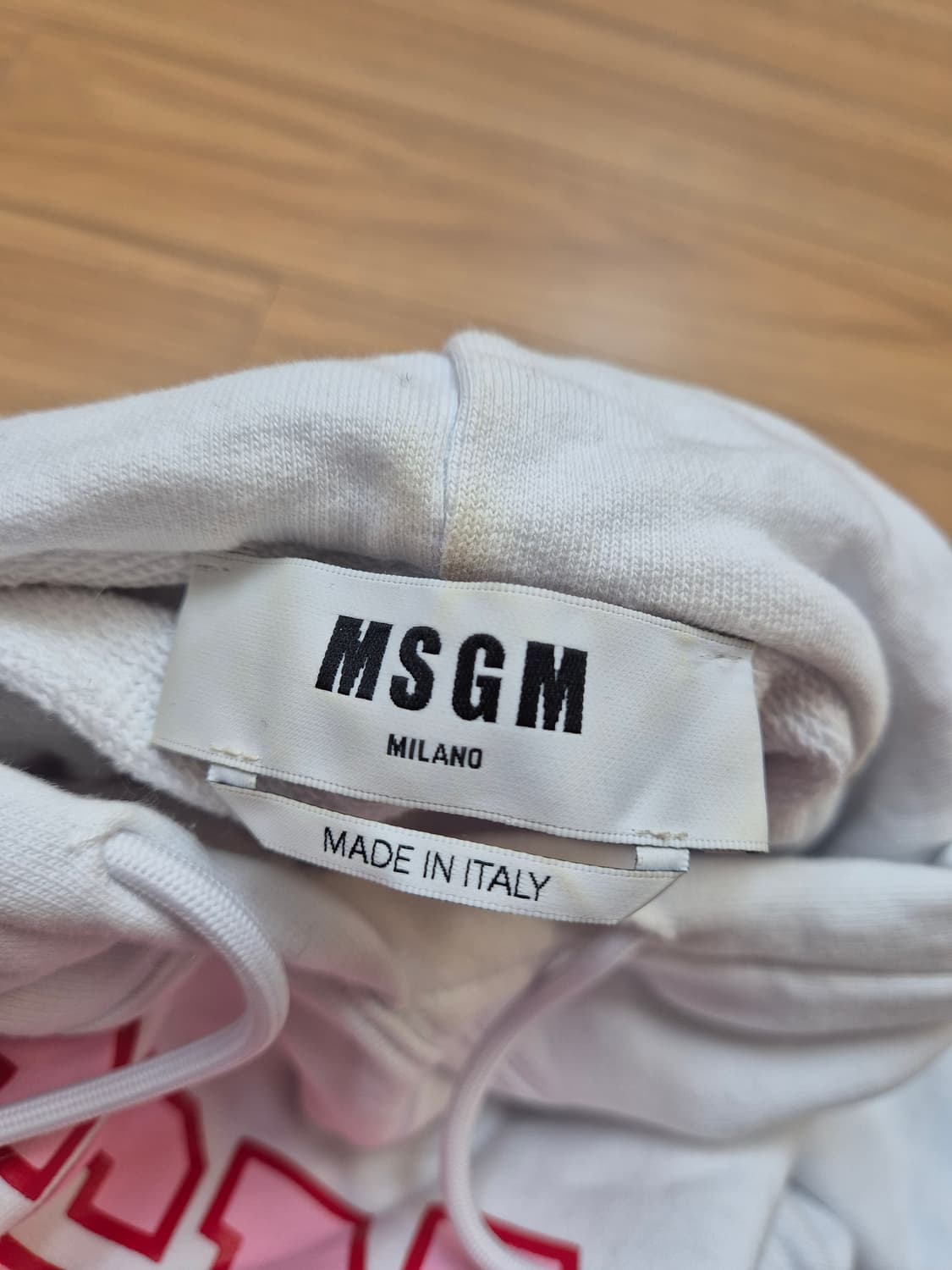 MSGM 화이트 크롭 후드티 M사이즈 판매합니다. 면 100% 소재라 착 상품이미지3