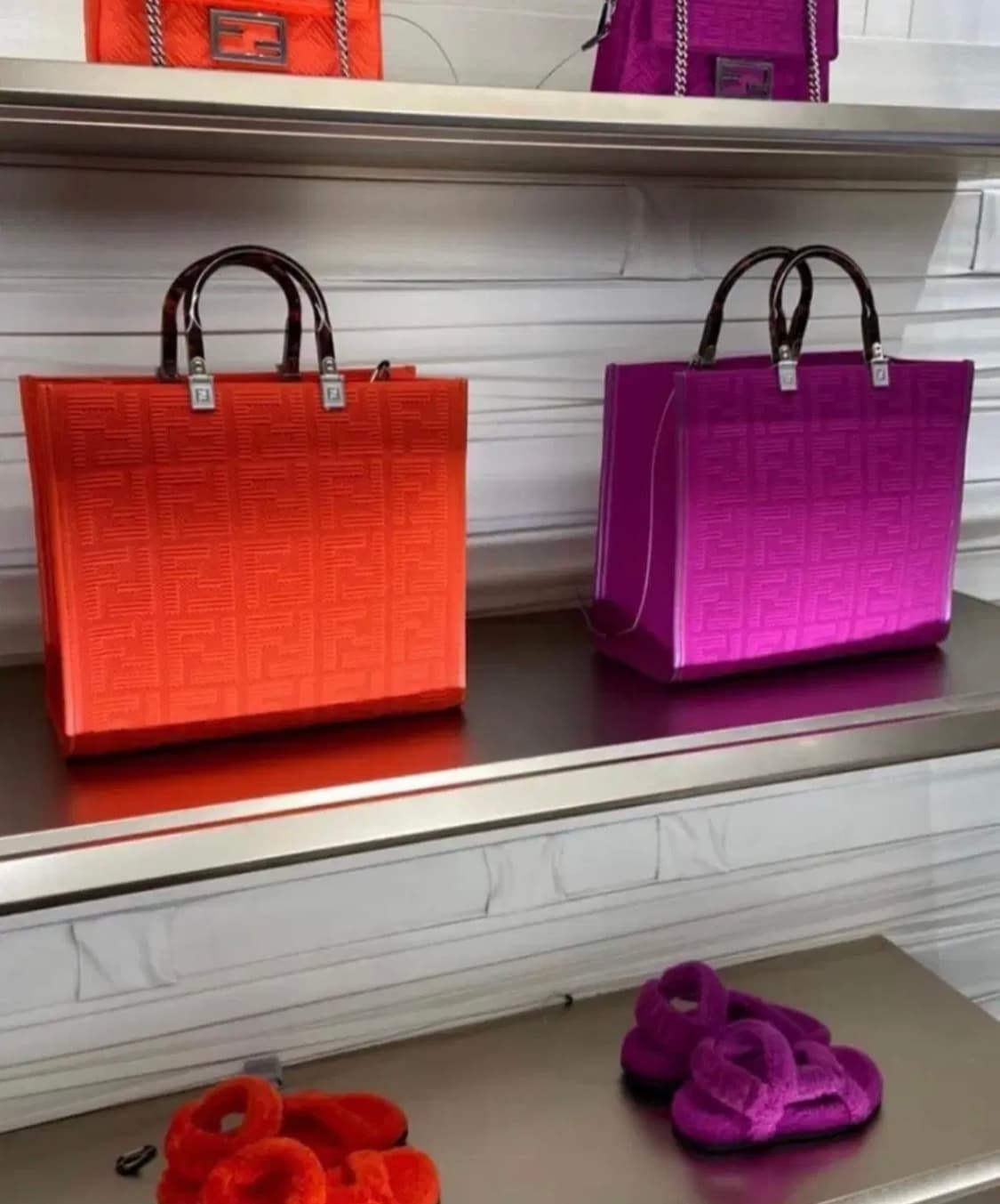 펜디 스킴스 새상품 Skims 콜라보 희소성 한정판 선샤인백 상품이미지6