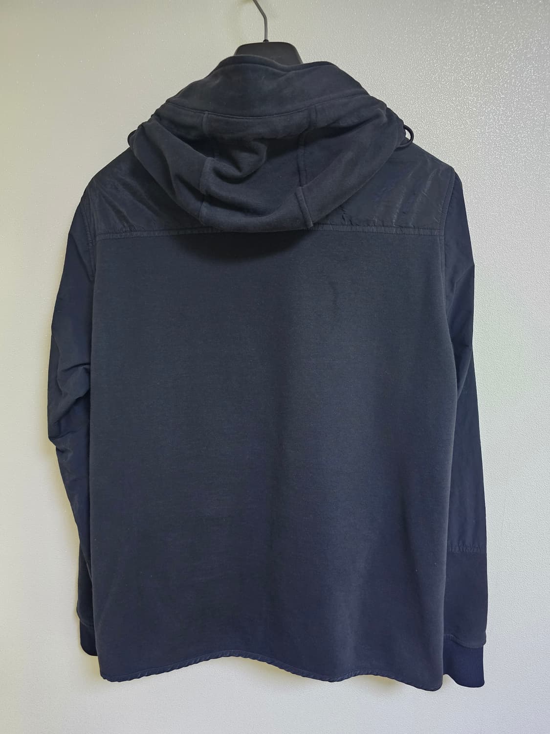 스톤아일랜드 브러쉬드 코튼 나일론메탈 후드집업 상품이미지2