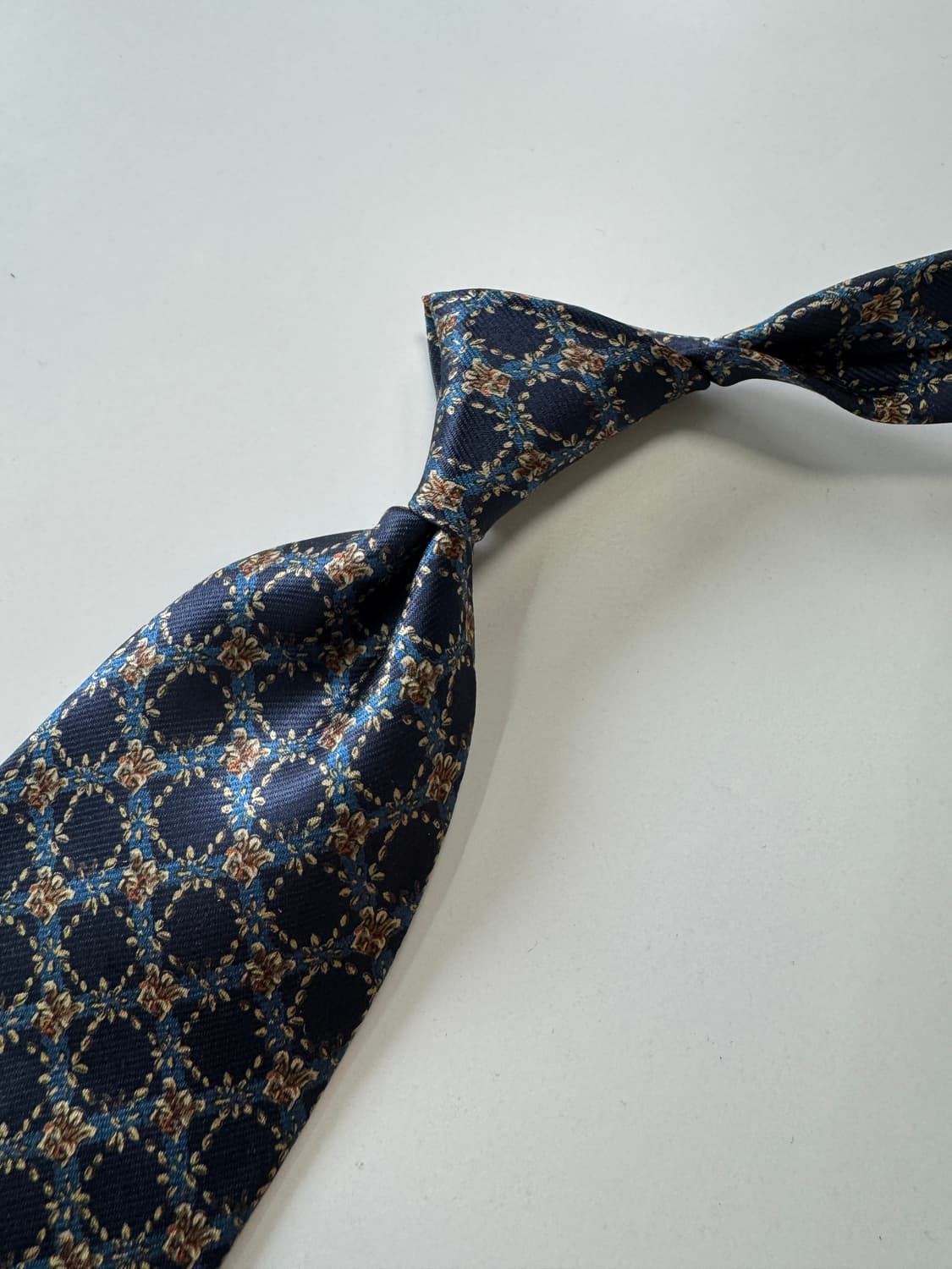 란셀(Lancel) 실크 넥타이 9cm 상품이미지8
