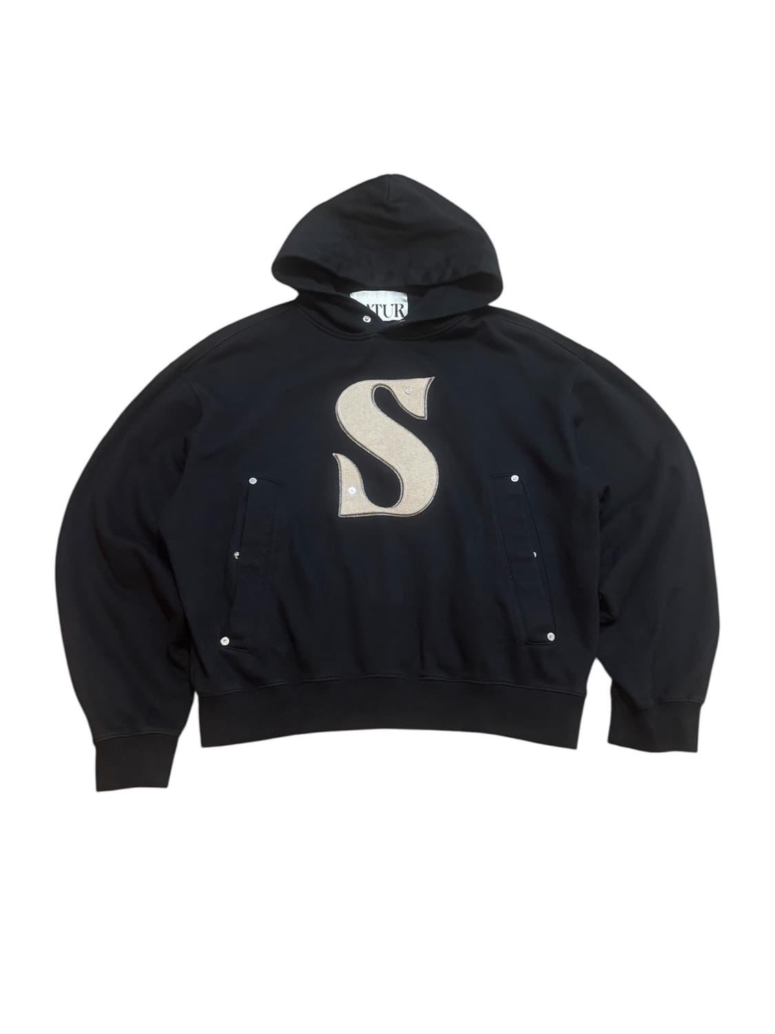 세터 리벳 아플리케 포켓 로고 후드 상품이미지1