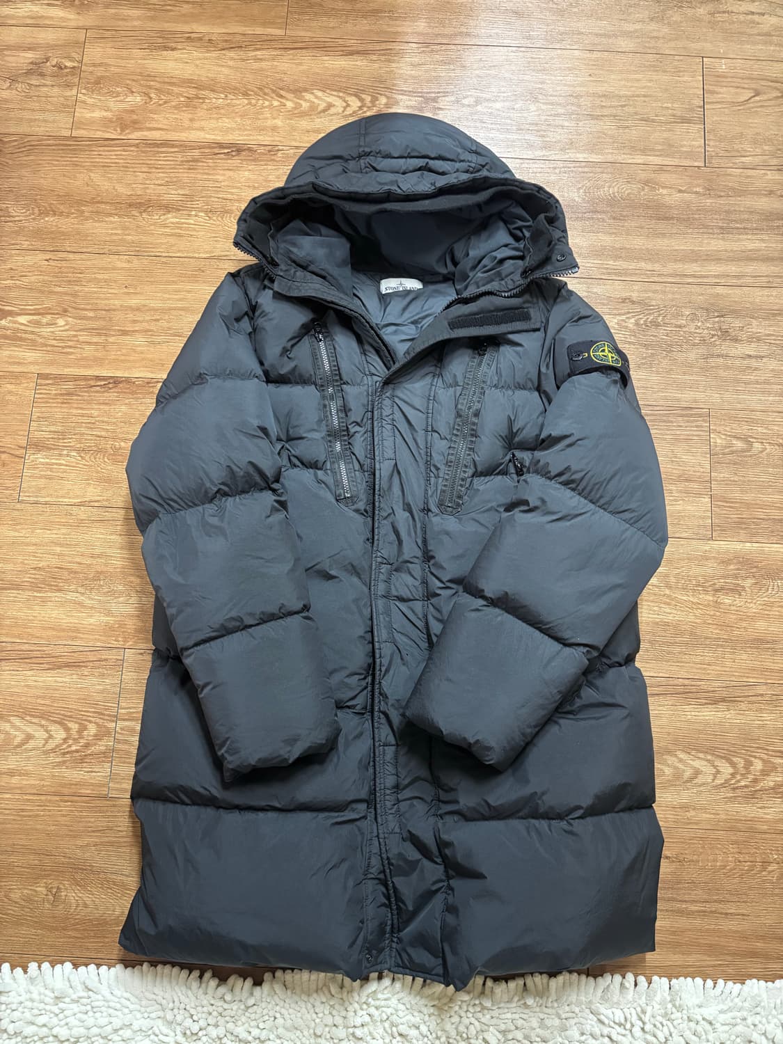 스톤아일랜드 크링클랩스 패딩 블랙 L 상품이미지1