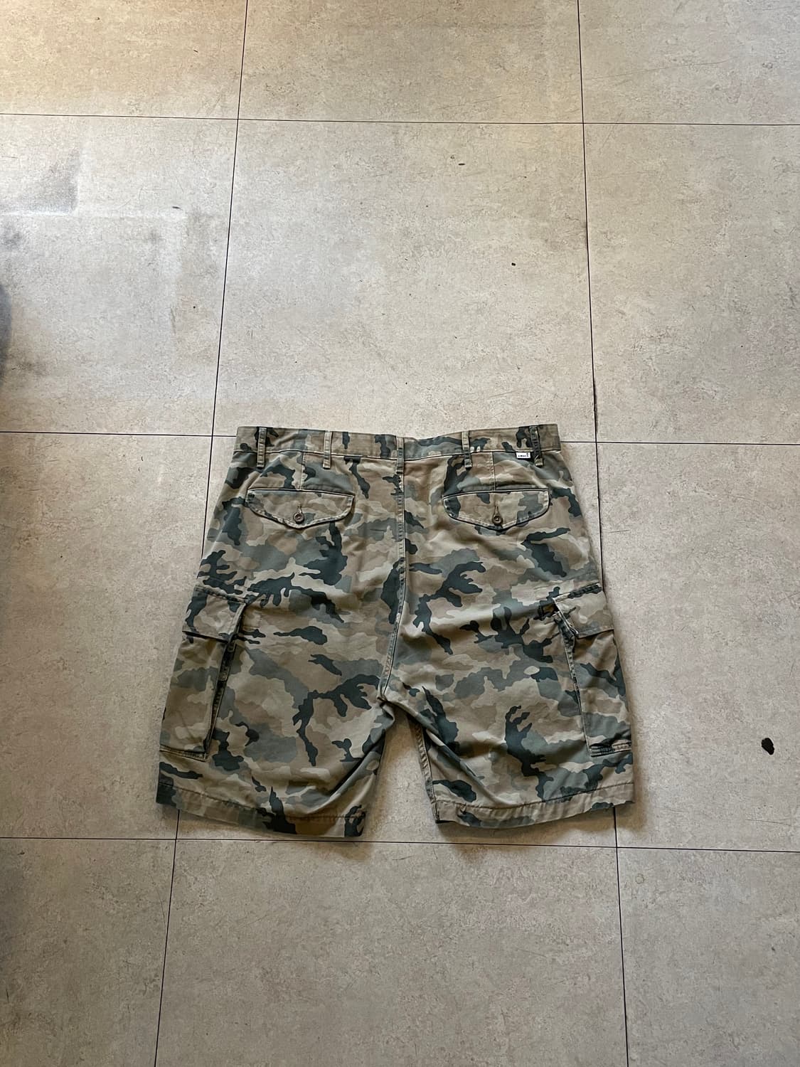 리바이스 카모 카고 반바지 화이트탭 상품이미지1