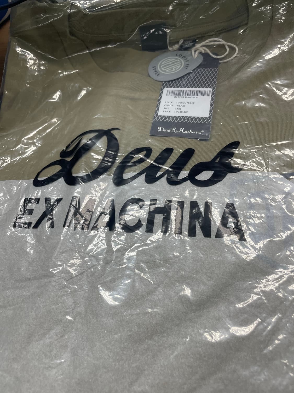 데우스 서울 반팔 올리브 xxl 새상품 상품이미지3