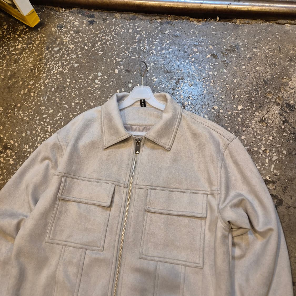 XL(착샷잇음) 그레이 스웨이드자켓  상품이미지7