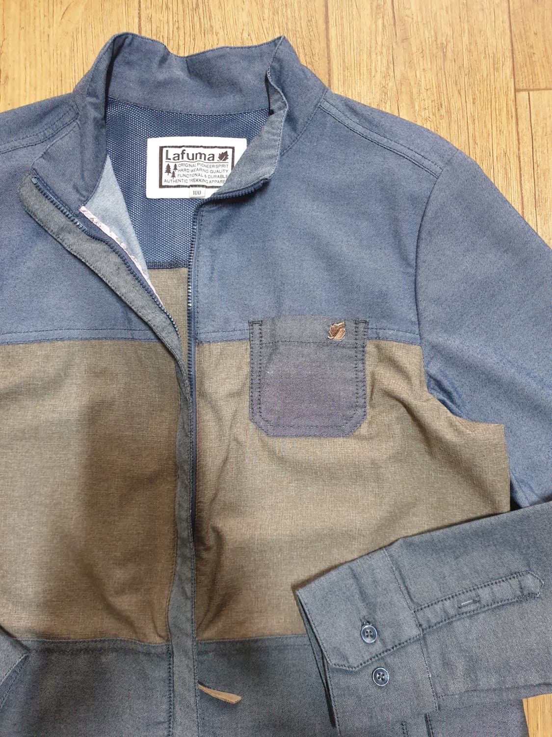1008 라푸마 아웃도어 자켓 집업 100 사이즈입니다 상품이미지4