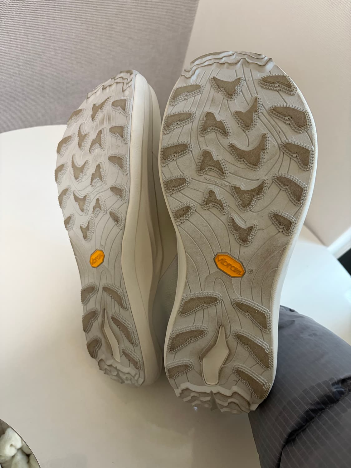 [45] Roa 로아 셀라 화이트 급처 상품이미지2