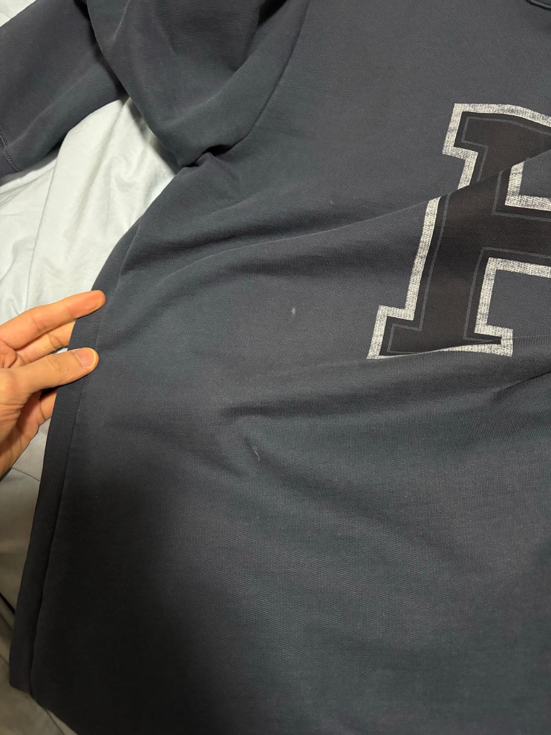 아페쎄 맨투맨 L사이즈, 포크 스트라이프 티셔츠 상품이미지2