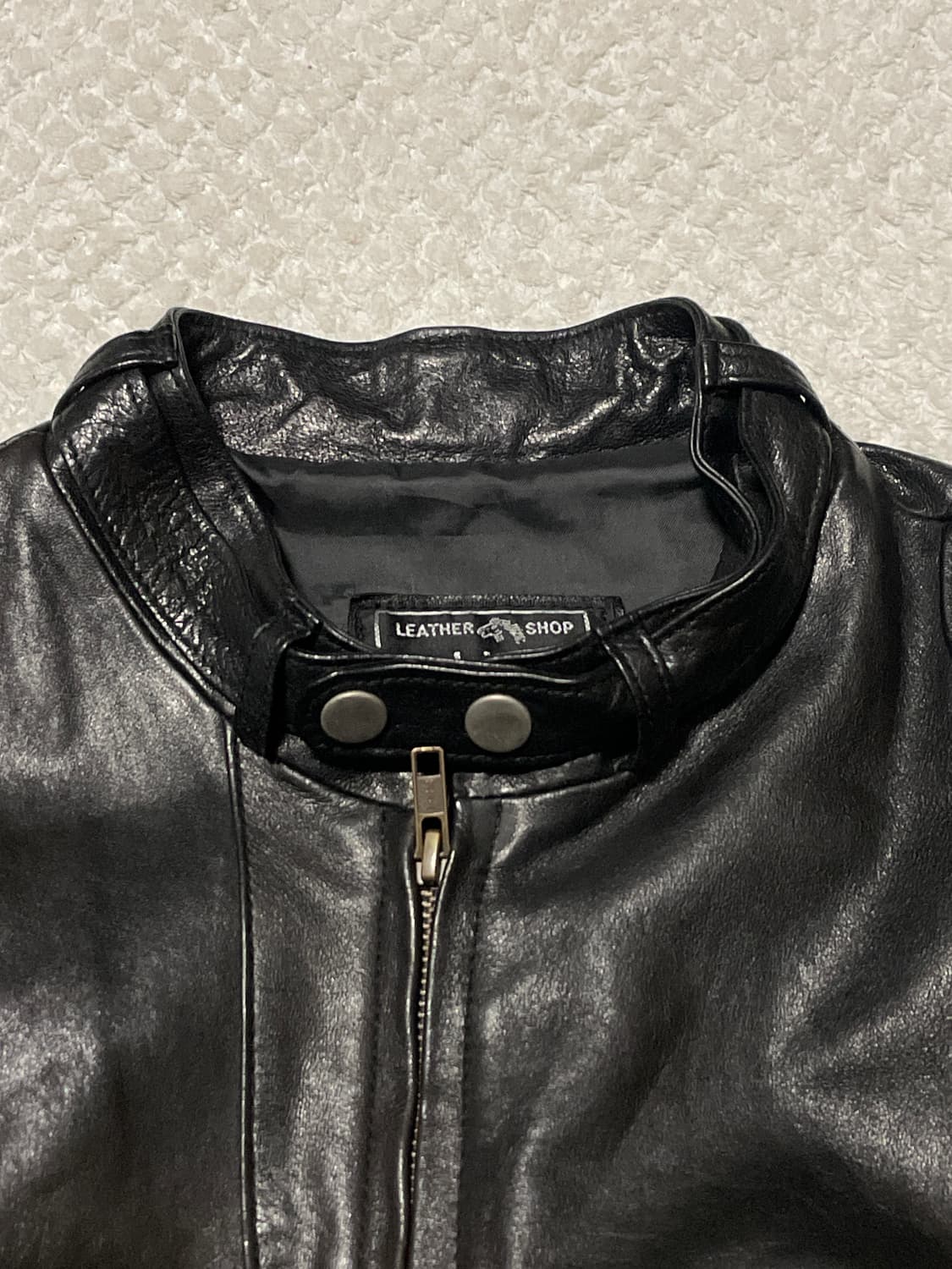 DARK HORSE 웨스턴 무드 램스킨 양가죽 바이커 절개 레더 자켓 상품이미지4