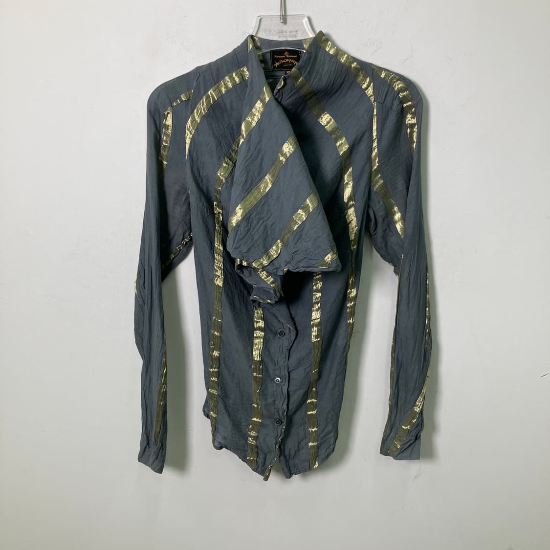 비비안 웨스트우드 앵글로매니아 골드 루렉스 스트라이프 파이럿 셔츠 38 상품이미지1