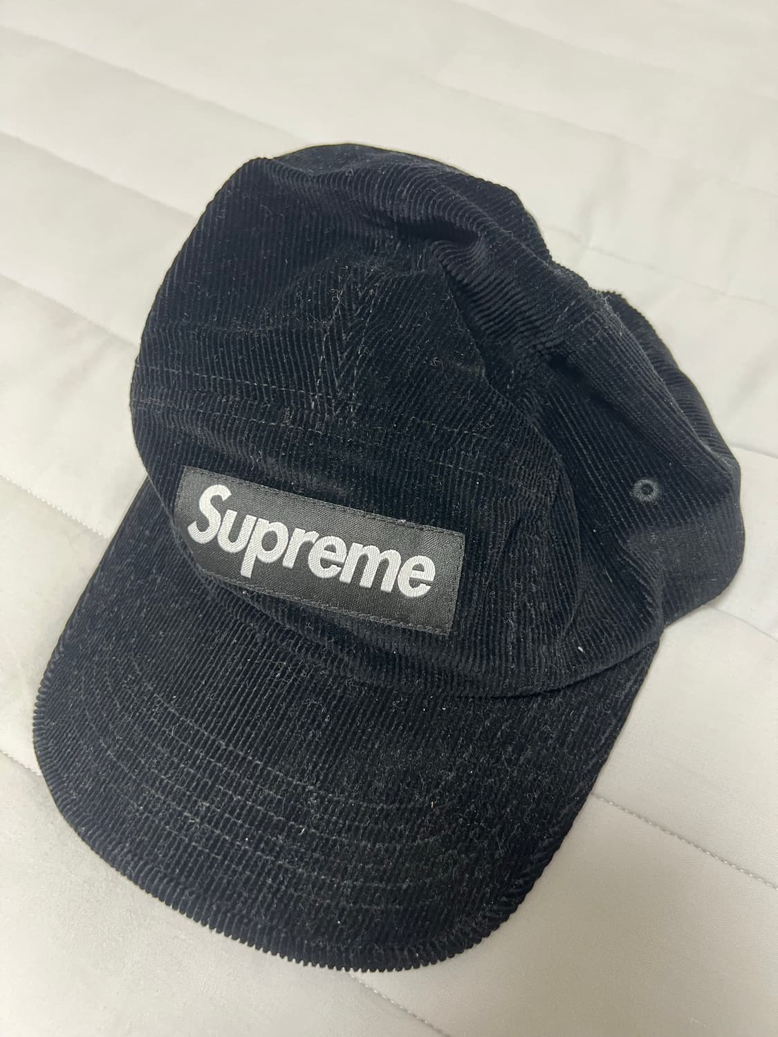 슈프림 코듀로이 캠프캡 블랙 23fw 상품이미지1