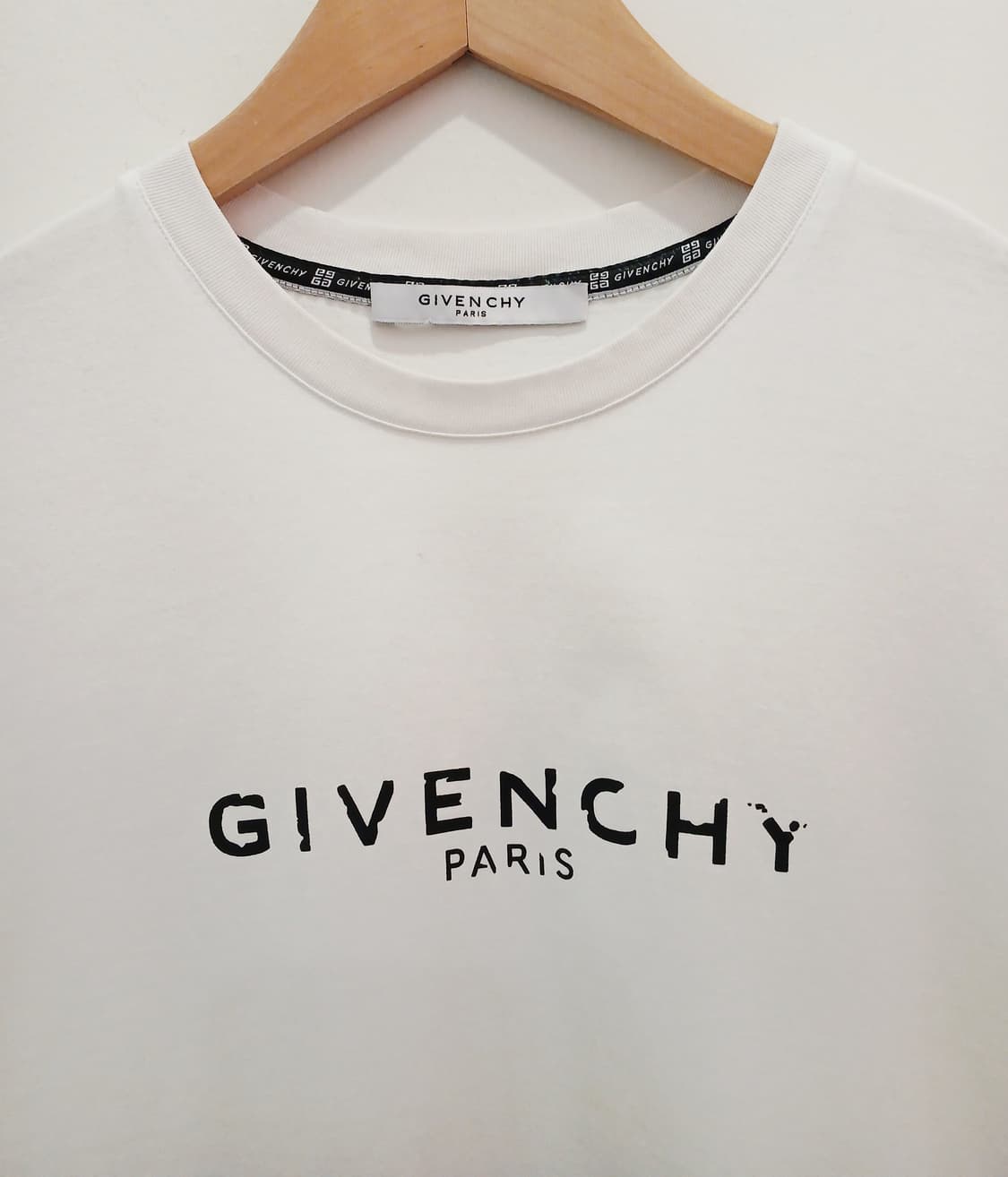 (정품) 지방시 반팔티 상품이미지2