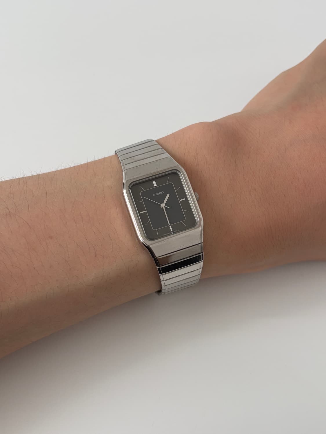 80s black dial silver square quartz 상품이미지9