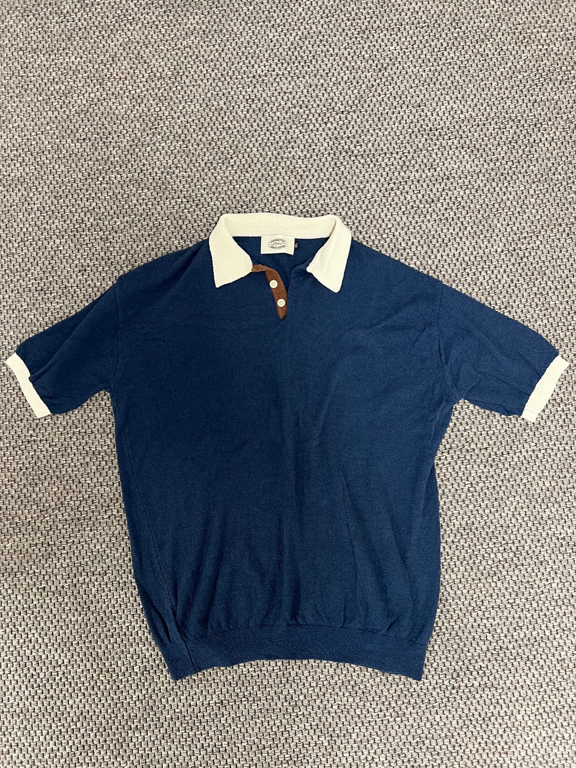 암피스트 니트 반팔 상품이미지1